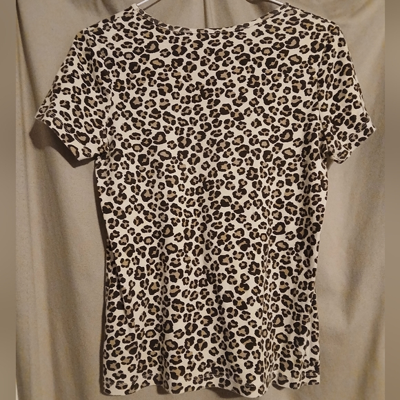 Leopard Print Top - Picture 2 of 3